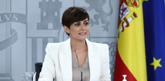El Gobierno ultima la OPE 2021, en la que habrá en torno a 20.000 plazas