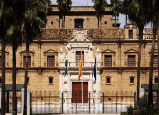 Convocadas 9 plazas para el Cuerpo de Subalternos del Parlamento de Andalucía