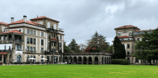 La Universidad de Santiago de Compostela convoca 100 plazas de C2