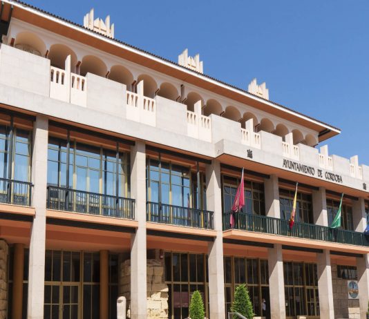 El Ayuntamiento de Córdoba convoca 26 plazas de Trabajadores/as Sociales