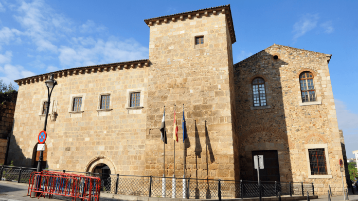 Convocatoria de la Junta de Extremadura