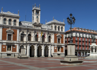 Convocatoria Cortes de Castilla y León 2026: 12 plazas de turno libre para Administrativo y Subalterno OEP 2021 de Castilla y León: 3.997 plazas