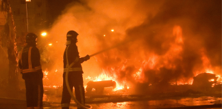 Bomberos voluntarios de la Generalitat de Cataluña: 300 plazas