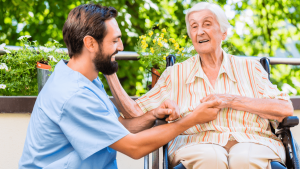 Abierto el plazo de Auxiliar de Enfermería en Geriatría de la Diputación de Cádiz