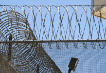 Oposiciones Ayudantes de Instituciones Penitenciarias 2025: ¡900 plazas libres! Ayudantes de Instituciones Penitenciarias: ¡nueva convocatoria de 1.850 plazas!