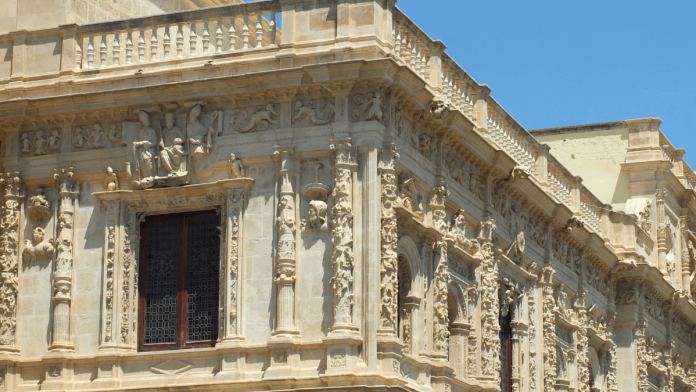 Técnico de la Administración General: convocadas 24 plazas en Sevilla