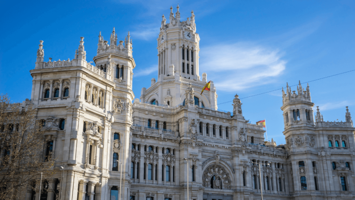 El Ayuntamiento de Madrid publica una oferta de empleo público de 156 plazas