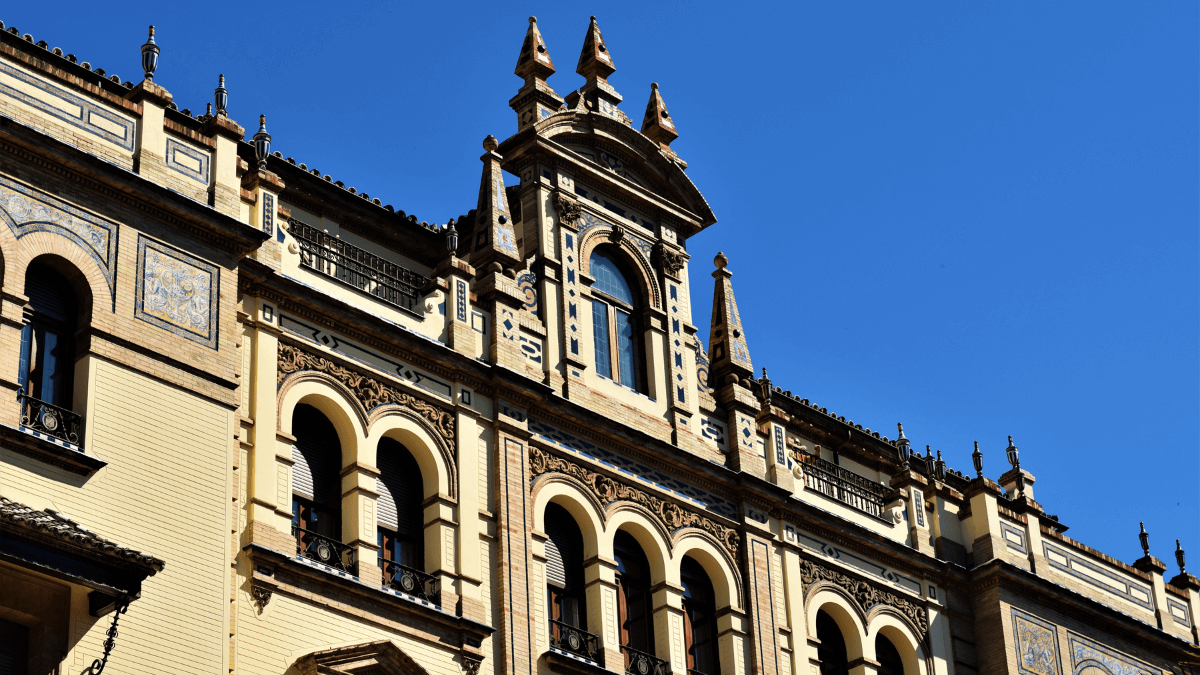 La Universidad de Sevilla convoca 17 plazas de Personal laboral