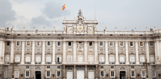 Convocadas oposiciones para Patrimonio Nacional: 90 plazas