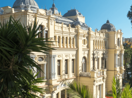 El Ayuntamiento de Málaga convoca 85 plazas de diversas categorías