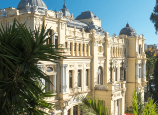El Ayuntamiento de Málaga convoca 85 plazas de diversas categorías