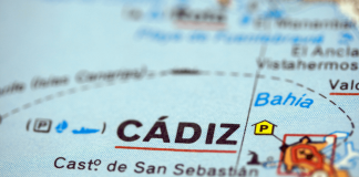 Convocatoria de la Universidad de Cádiz: 23 plazas de Auxiliar Administrativo/a