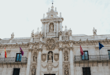 Convocatoria UVa: 20 plazas de Auxiliar Administrativo por Concurso-Oposición La Universidad de Valladolid convoca oposiciones de diversas categorías