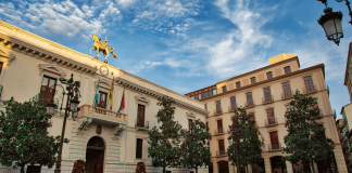 Ayuntamiento de Granada: 17 plazas de Auxiliar Administrativo
