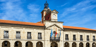 El Ayuntamiento de Avilés convoca 13 plazas de Auxiliar Administrativo/a