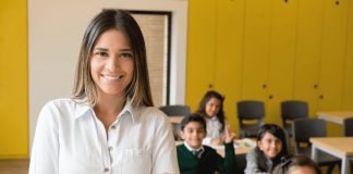 Profesores/as en Castilla y León: 619 plazas