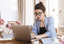 Cómo sacar una plaza estudiando desde casa Estudiar en casa