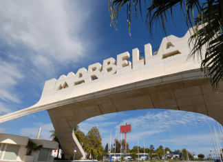 El Ayuntamiento de Marbella amplía a 34 las plazas de Auxiliar de Administración General: requisitos, examen y temario Ayuntamiento de Marbella
